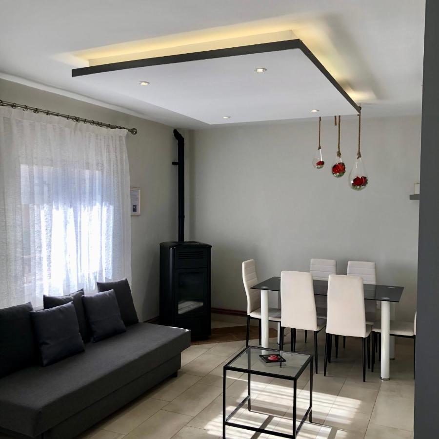 Apartamento Casa La Mimbrera Las Navas del Marqués Exterior foto
